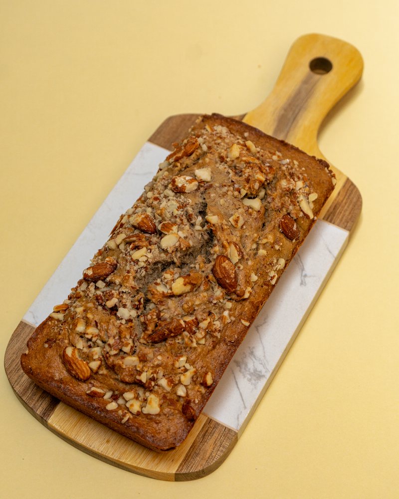 Pan de banano: Almendras